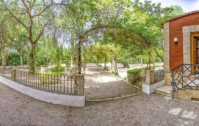 Buenavista (adults Only) 4*